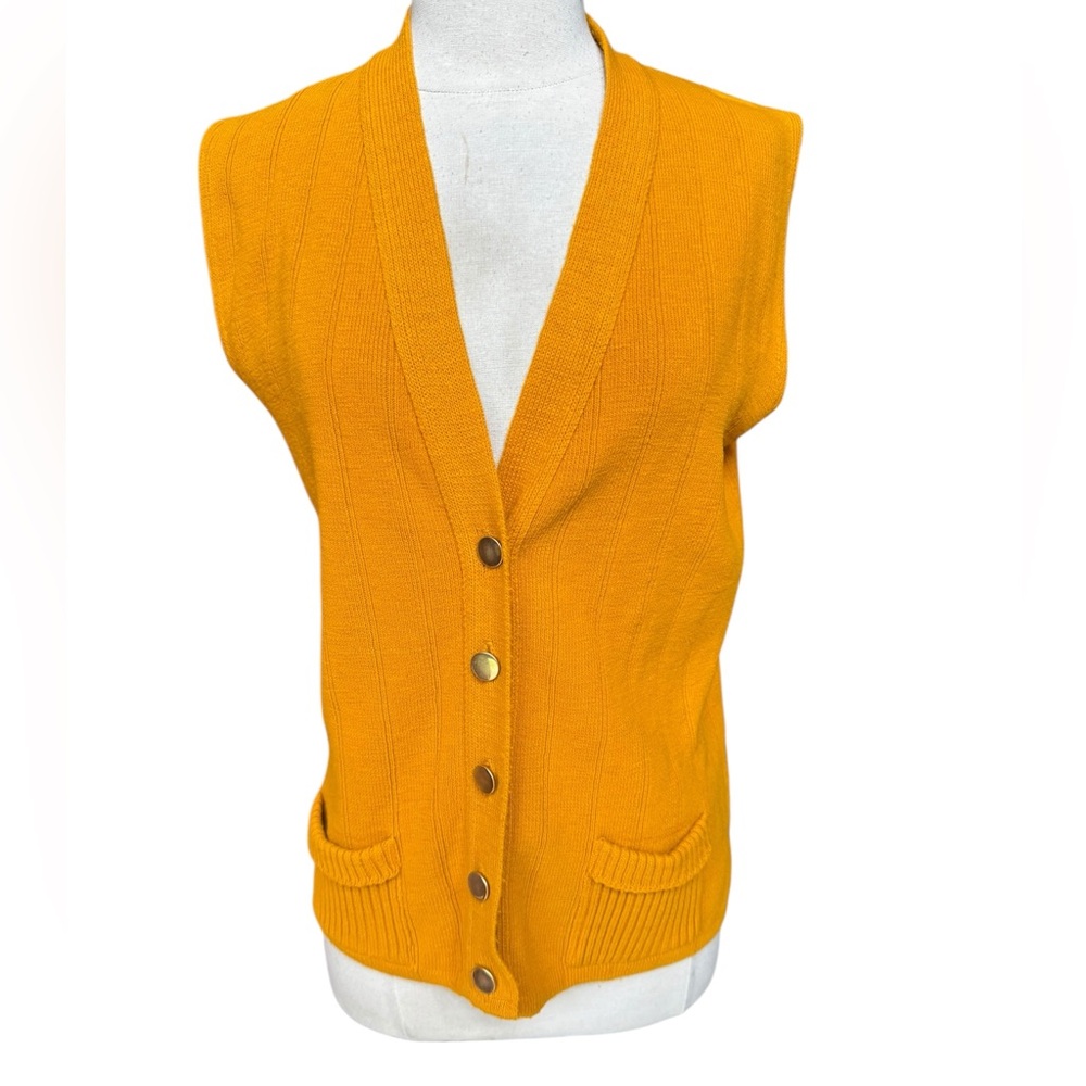 1960s Mustard 100%‎ Virgin Orlon Acrylic Sleeveless Cardigan